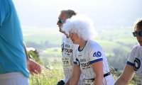 bcn_tour_neuchatel_26_podium_et_costumes_00005
