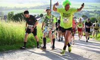 bcn_tour_neuchatel_26_podium_et_costumes_00063