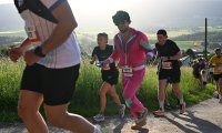 bcn_tour_neuchatel_26_podium_et_costumes_00077