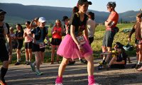 bcn_tour_neuchatel_26_podium_et_costumes_00148