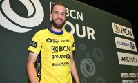 bcn_tour_neuchatel_26_podium_et_costumes_00190