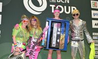 bcn_tour_neuchatel_26_podium_et_costumes_00212
